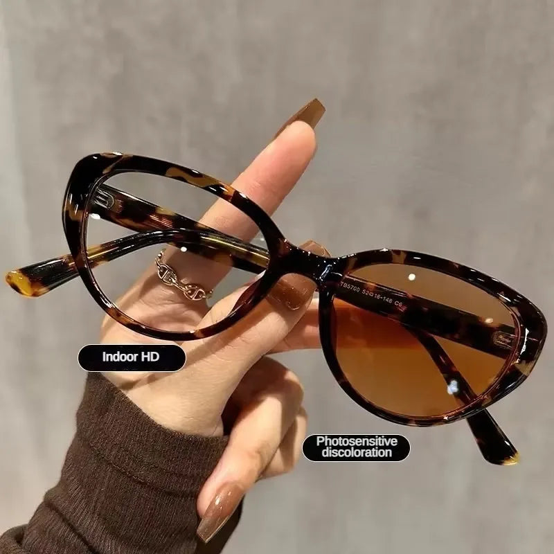Photochromic Eyeglasses for Woman Anti Radiation Cat Eye Glasses