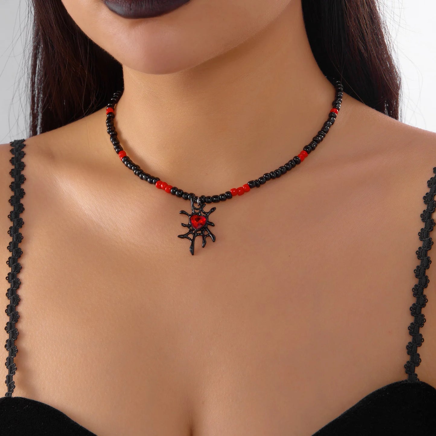Simple Mixed Color Rice Beads Necklace for Women Gothic Dark Spider Bat Pumpkin Skull Pendant Necklace Halloween Jewelry Gift