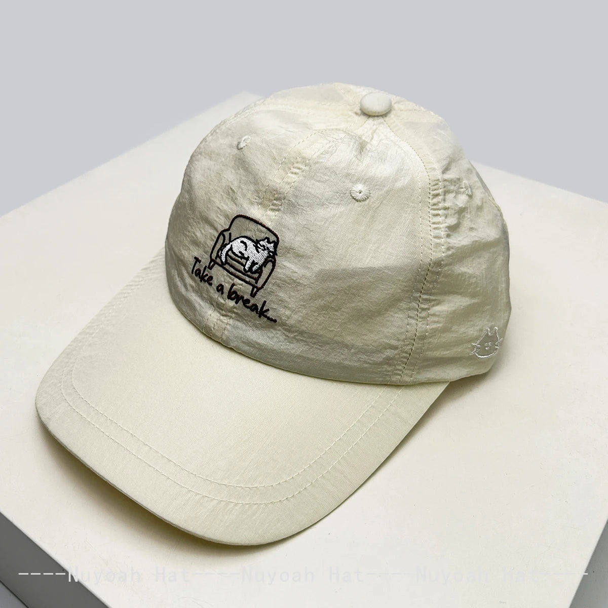 New Unisex Cartoon Embroidered Cat Letters Baseball Hats Sunshade Simple Breathable Quick Drying Peaked Caps Versatile Fashion
