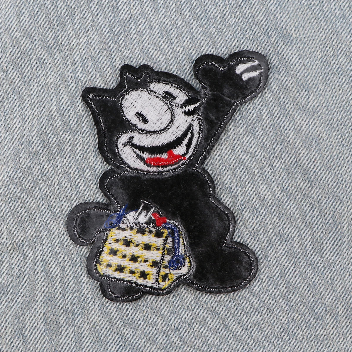 Cartoon Animal Embroidery Patch Black Iron On Patches For Clothing Thermoadhesive Patches On Clothes DIY Sew Badges