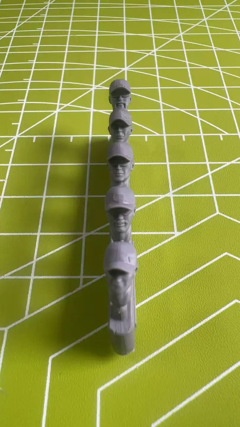 5pcs 1:35 Die Casting Resin Model Assembly Kit Character Head Model Replacement Modification Unpainted