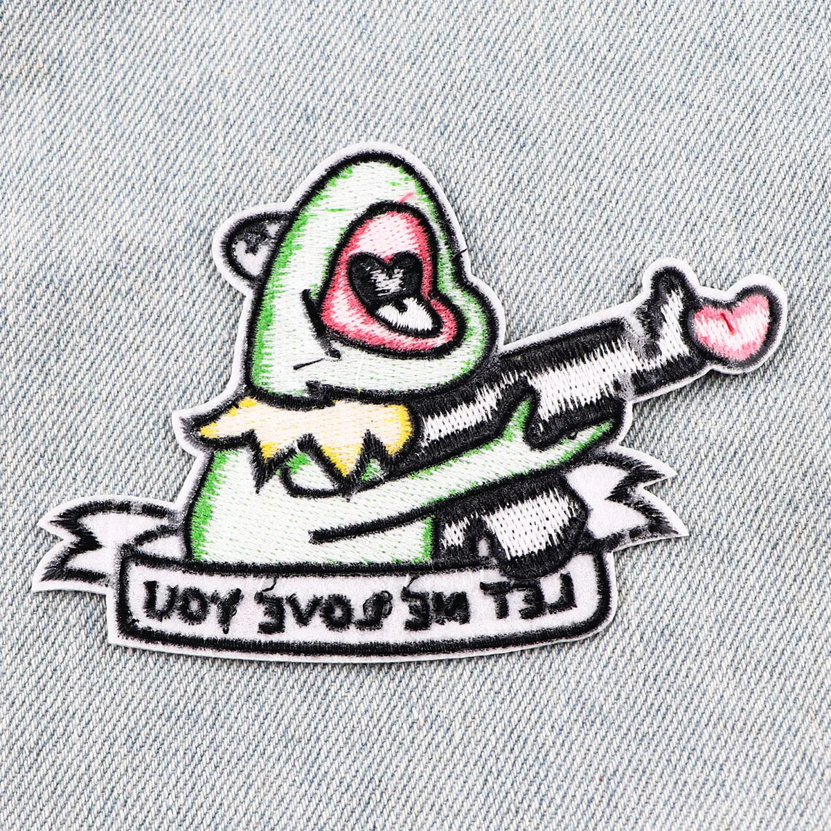 Cute Frog Patch Iron-On Patches For Clothing Stickers Cartoon Animal Embroidered Patches On Clothes DIY Clothes Stripes