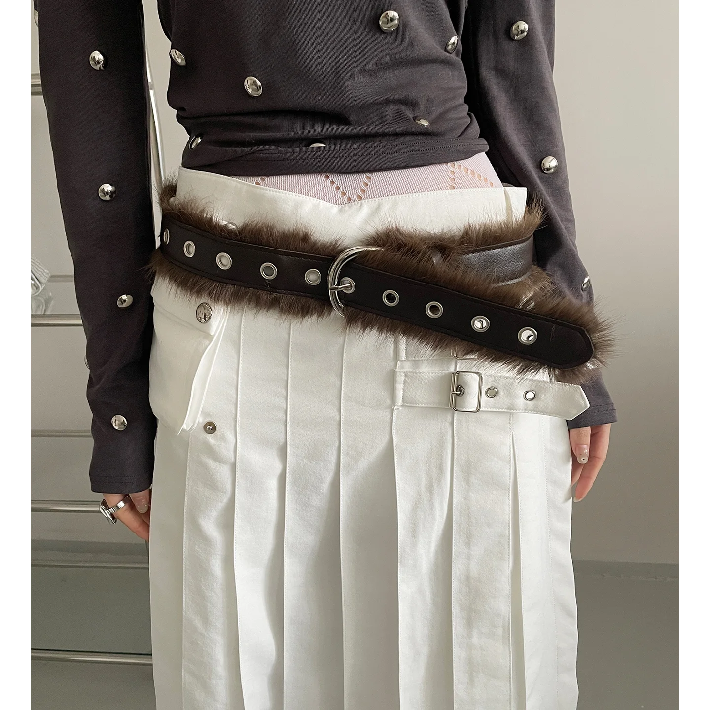 American Retro Style Wide Belt With Fur Patchwork For Women A Minority Design Sense With A Belt For Skirts And Jeans