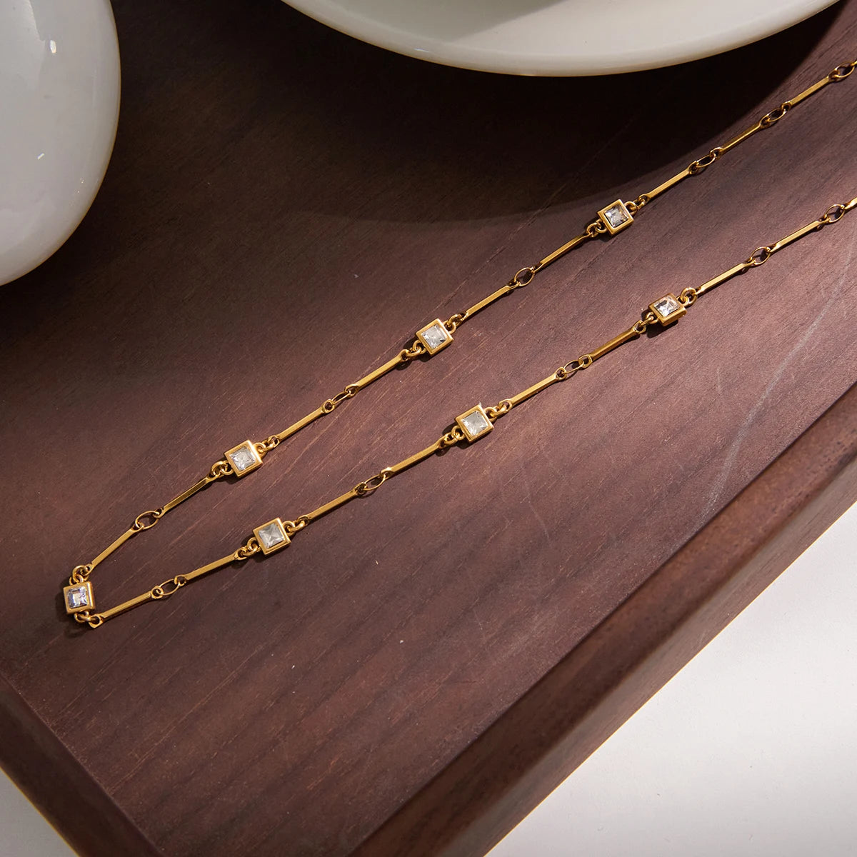 Uworld Delicate Zircon Necklace For Women Party Jewelry Classic 18K Gold Plated Stainless Steel Chain Necklaces Lady Gift 2026