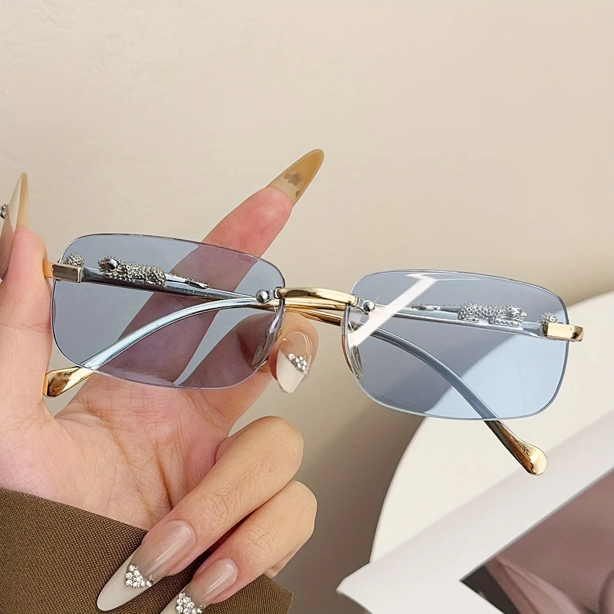 1pc Men and Women Neutral Frameless Oval Frame Multi-color Advanced Fashion Suitable for Casual Attire