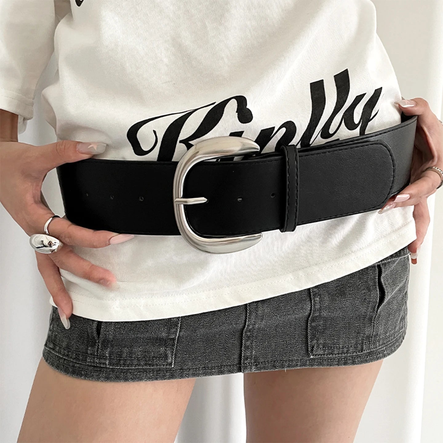 High-End Wide Belt For Women Minimalist White Waist Cincher With Belt Decoration For 2025 New Arrivals
