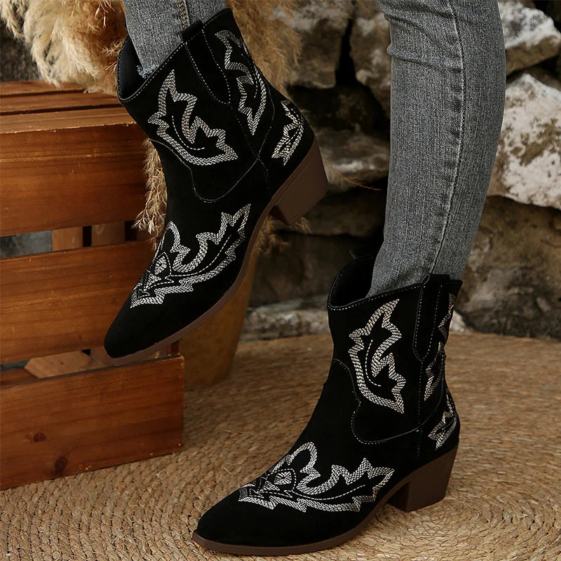 Vintage Embroidery Pattern Boots Women 2025 Square Heel Pointed Toe Ankle Boots Woman Comfortable Faux Suede Booties Mujer