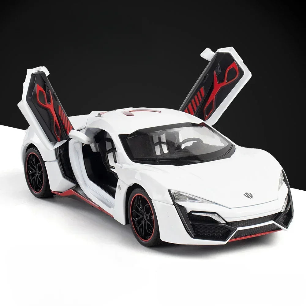 1:24 LYKAN SUPERCAR SRT Hellcat Model Toys Car Diecast Alloy Vehicle Doors Opened Sound Light Pull Back Rubber Tire Toy Gift Kid