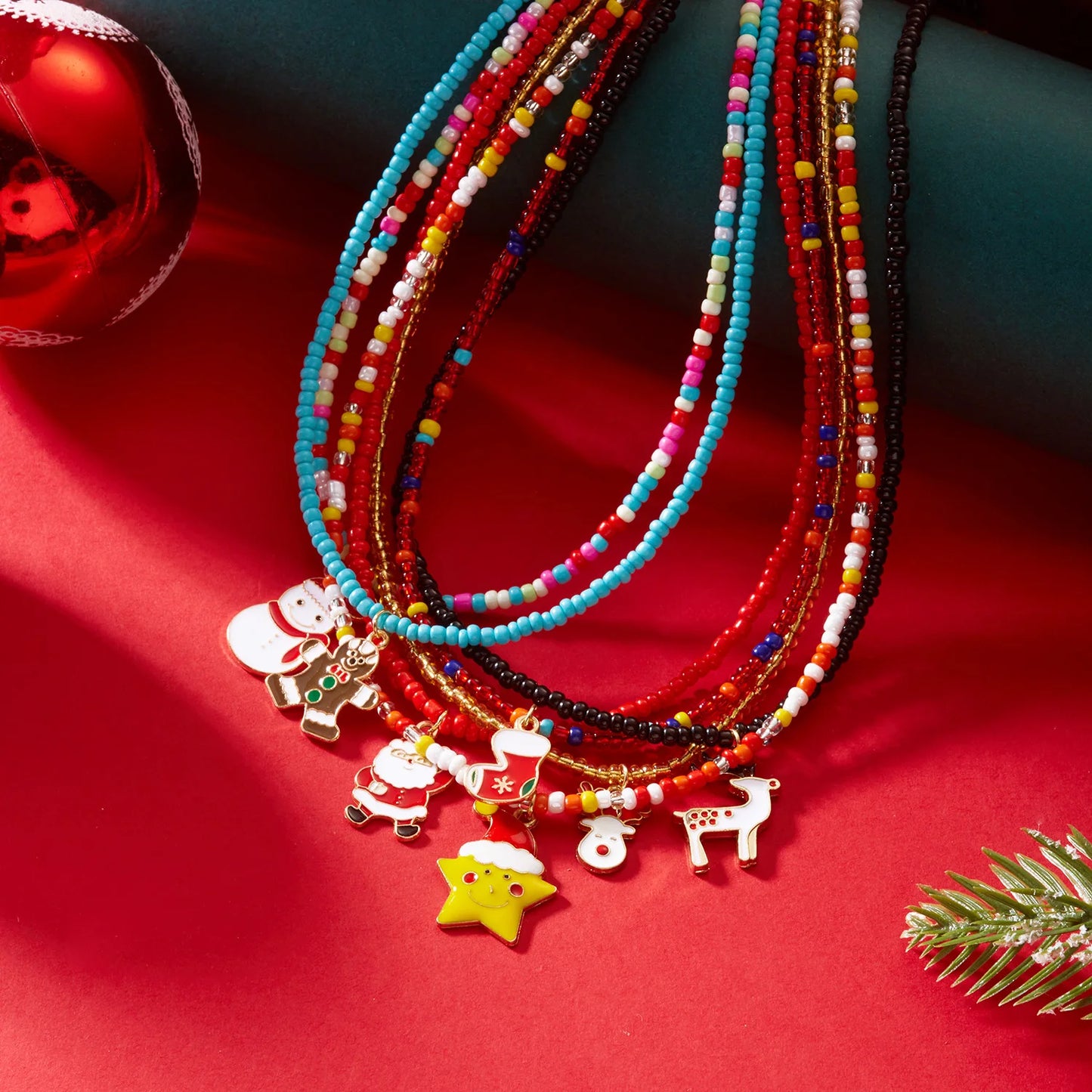 7pcs/Set Handmade Beads Christmas Necklaces for Women Girls Xmas Tree Santa Claus Snowman Pendant Necklace New Year Jewelry Gift