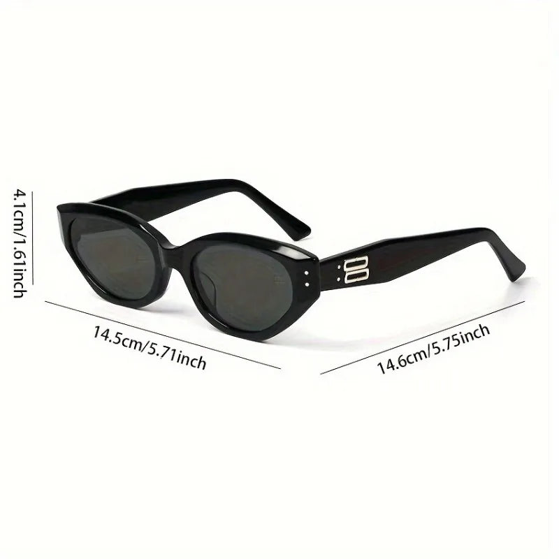 Chic Cat Eye Glasses Plastic Frame with Anti-Reflective Plastic Lens Fashion Street Snap Trendy Style Unisex Decorative Eyewear