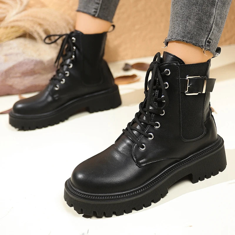 Fashion Buckle Platform Motorcycle Boots Women Black Pu Leather Lace Up Ankle Boots Woman British Style Thick Sole Short Booties