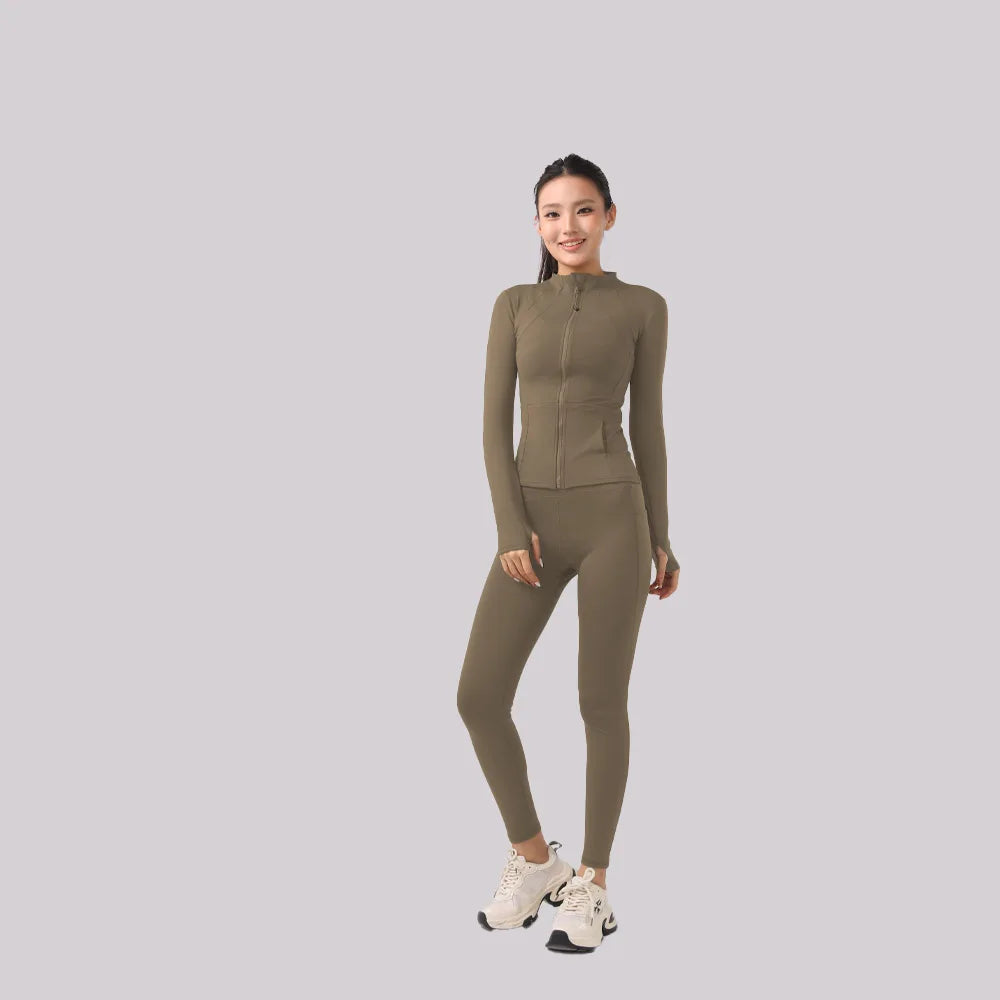 New Yoga Set: Stand Collar Zipper Slim-Fit Layering Sports Two-Piece with Thumb Holes
