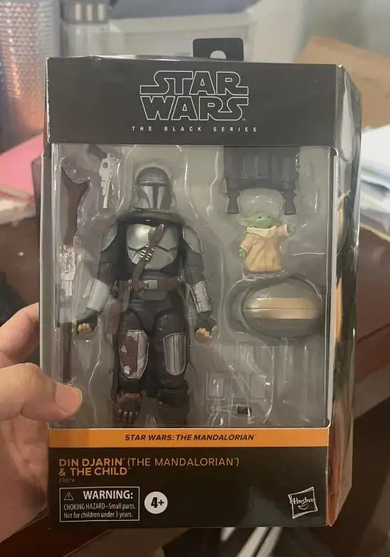 Star Wars The Black Series -The Mandalorian & The Child Baby Yoda Action Figure