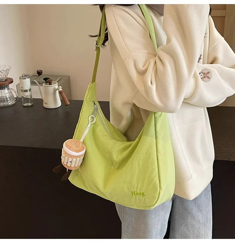 Green Women Japan Hobo Embroidery Shoulder Bag Versatile Waterproof Commuter Bag