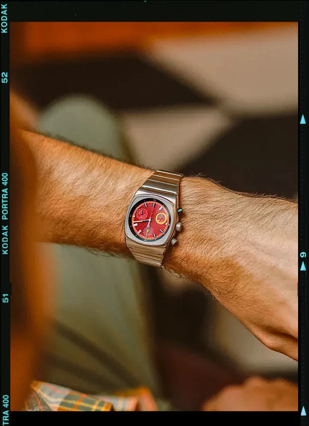 2025 Red square watch niche light luxury, high-end men's watch, trendy watch