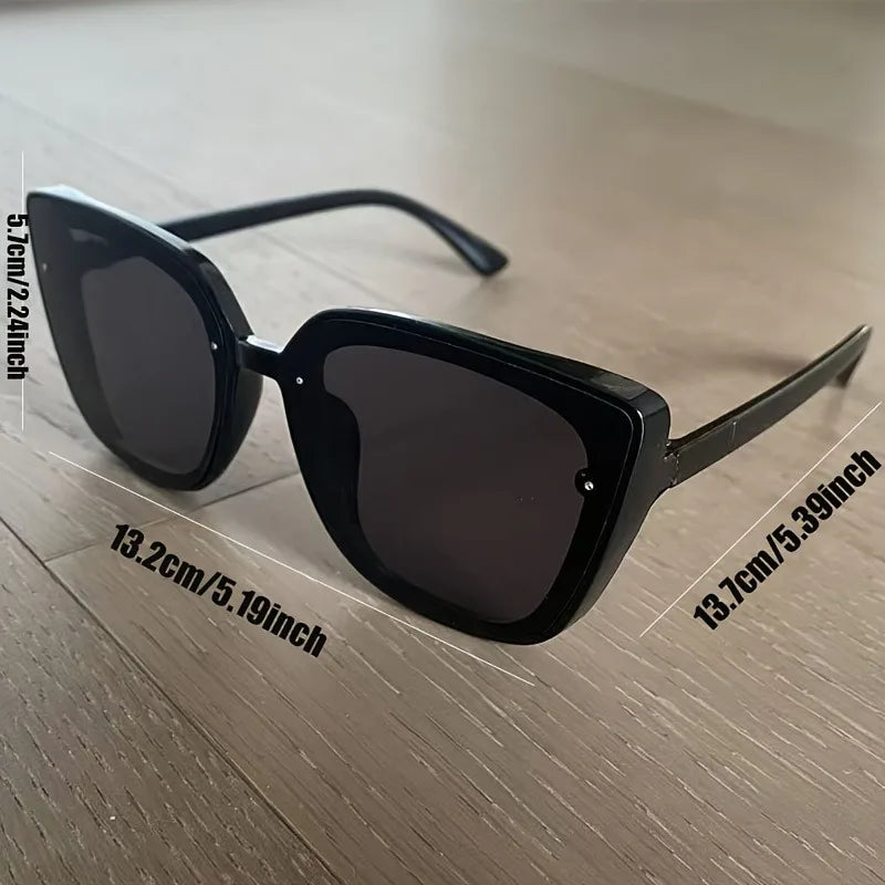 1 Piece of European and American New Large Frame Glasses Fashionable Internet Celebrity Street Photography Retro Trendy Glasses