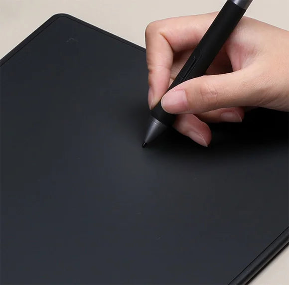 Huion Inspiroy 2L Graphics Tablet, 10.5x6.56" PW110 PenTech 3.0 Stylus, Scroller