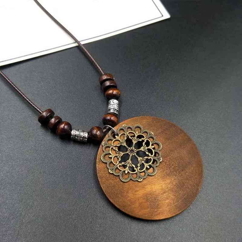Vintage Fashion Winter Long Sweater Chain Necklace Handmade Wooden Round Pendant Necklace Famale Bijoux Collier Jewelry Gifts