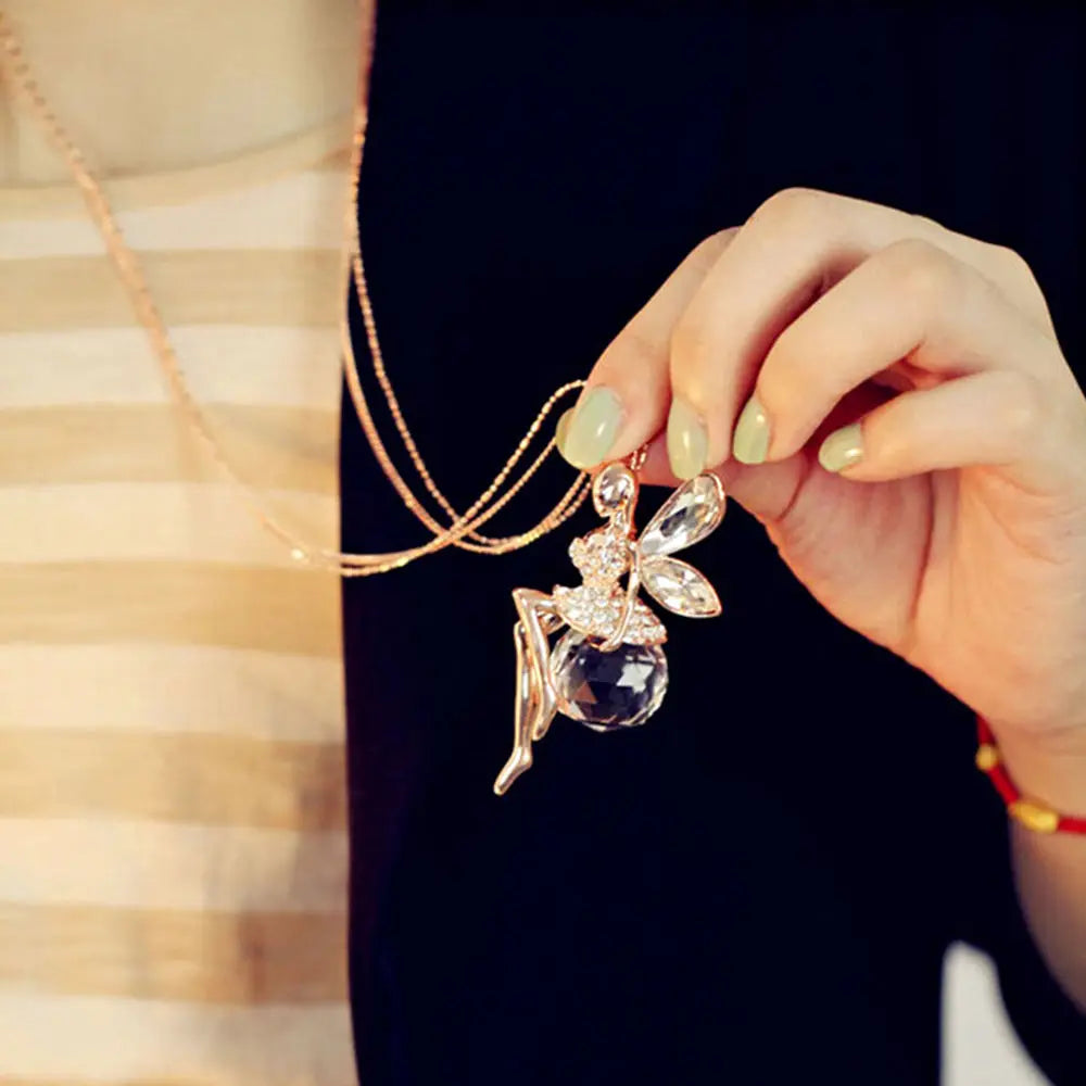 Vintage Butterfly Fairy Pendant Necklace Women Fashion Sweater Chain Necklace Charm Crystal Angel Wing Necklace Party Jewelry