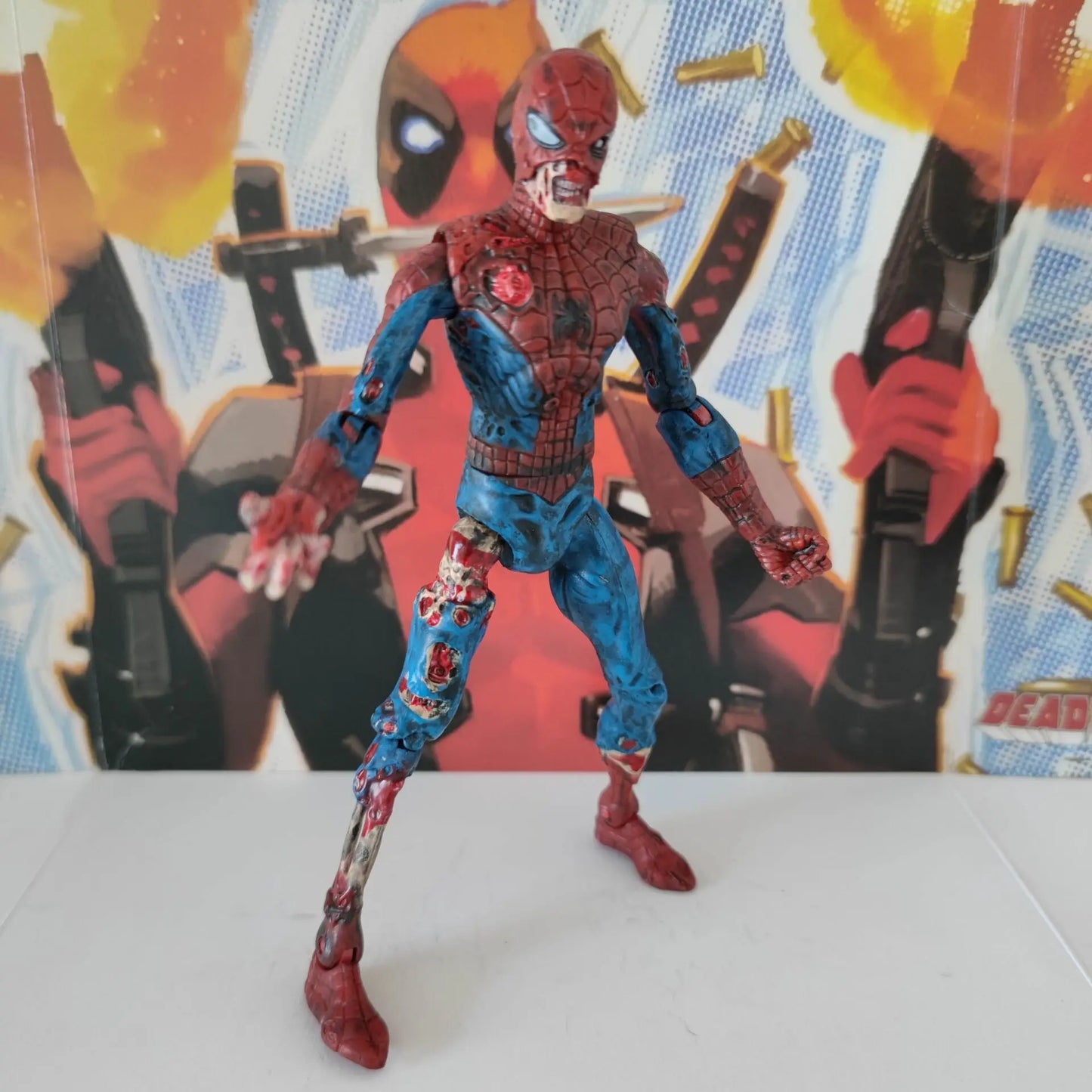 Toybiz Marvel Select Diamond DST Zombie Spiderman 7"  Action Figure Rare