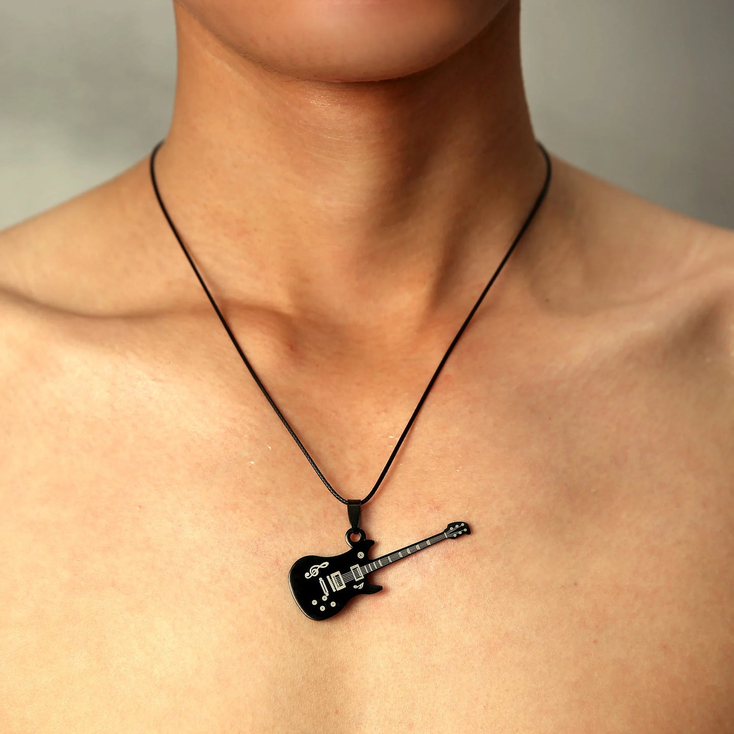 Fashion Cool Punk Black Stainless Steel Guitar Pendant Necklaces Men Women Leather Chain Hiphop Rock Collar Jewelry Dropshipping