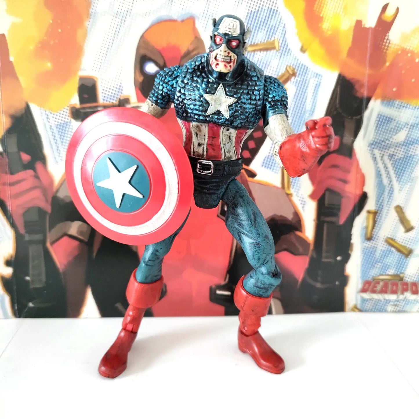 Toybiz Marvel Diamond Select DST Zombie Captain American 7" Action Figure Loose