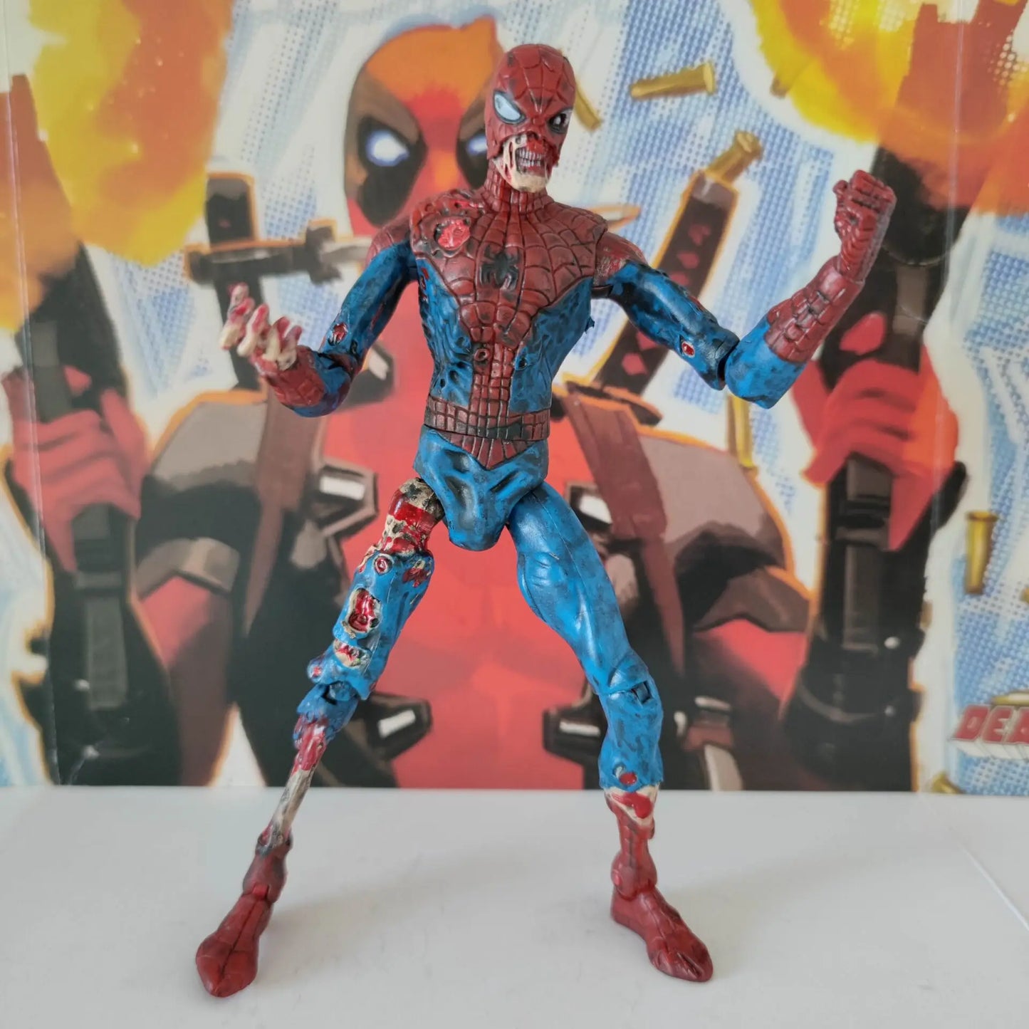 Toybiz Marvel Select Diamond DST Zombie Spiderman 7"  Action Figure Rare