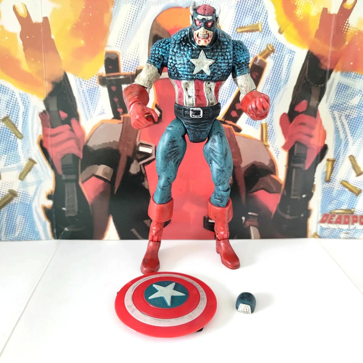 Toybiz Marvel Diamond Select DST Zombie Captain American 7" Action Figure Loose