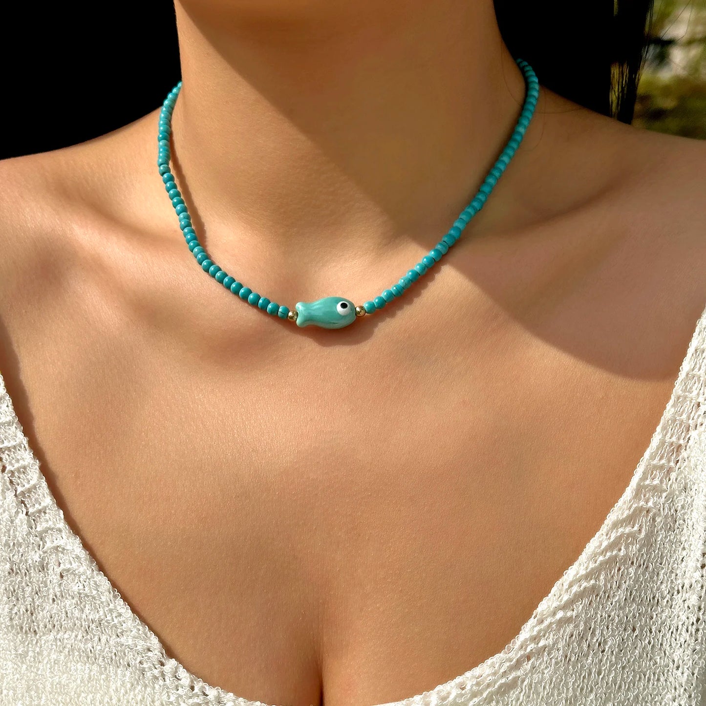 Boho Colorful Acrylic Beaded Choker Necklace for Women Girls Y2K Sweet Cute Ceramic Fish Pendant Necklace Summer Beach Jewelry