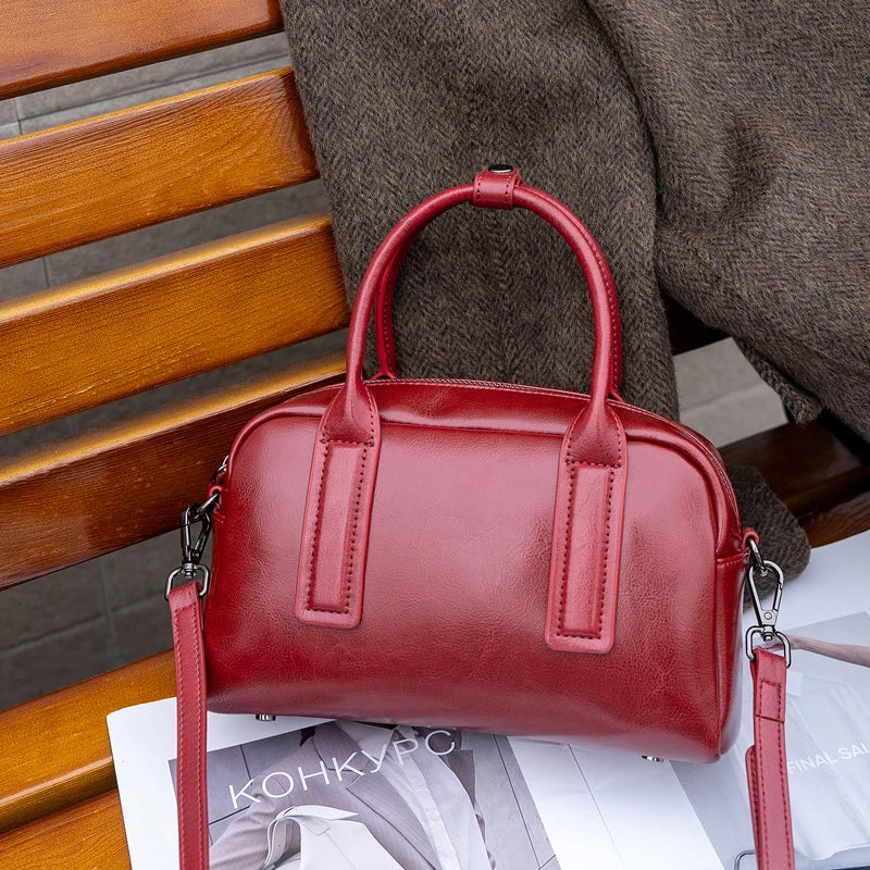 New Women's Genuine Leather Crossbody shoulder Bag Luxury Designer Handbag Bag Vintage Soft Waxed Cowhide Ladies Messenger Bag