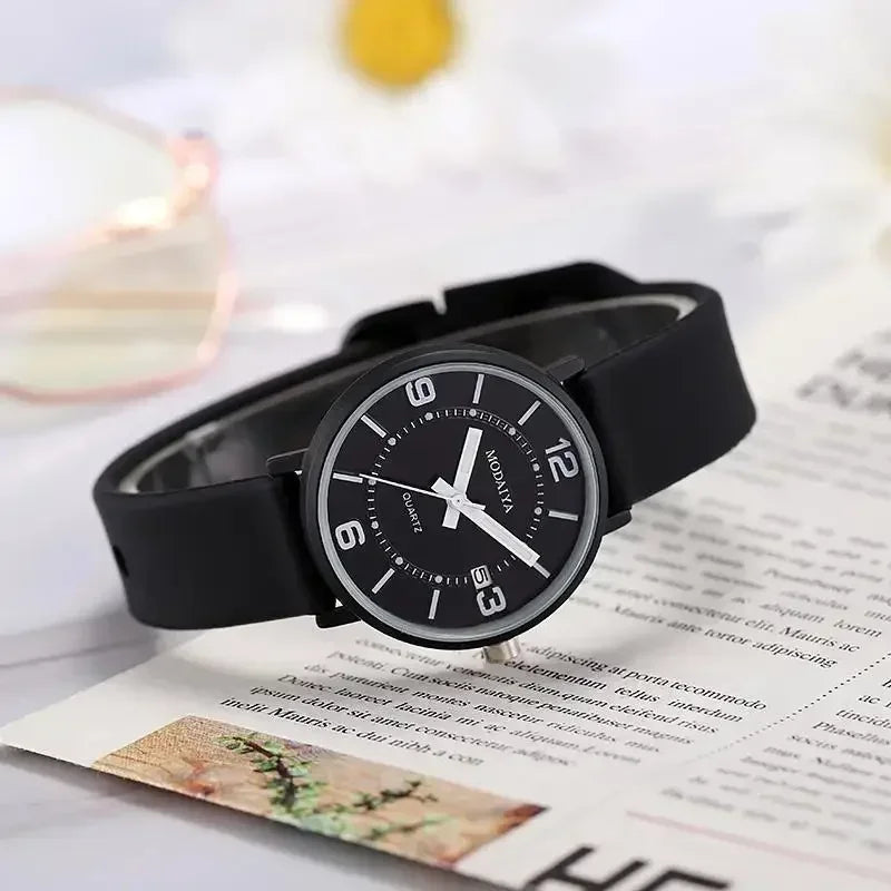 Simple Women Digital Waterproof Watch Calendar Silicone Tape Quartz Watch Student Girls Wristwatch Montre Femme Relogio Feminino