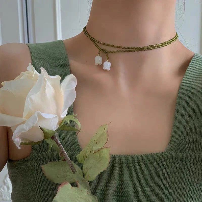 New Elegant Lily of The Valley Pendant Necklace Women Green Crystal Beads Sweater Chain Long Necklace Fashion Jewelry Collares