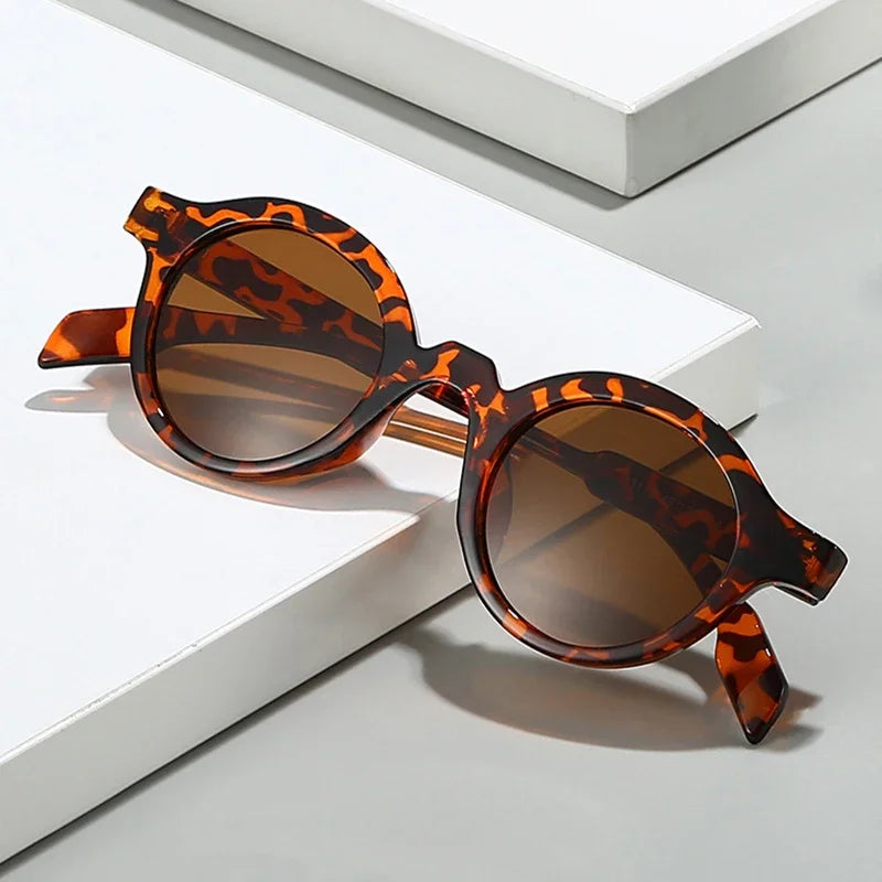 JNPCXI Retro Small Round Women Sunglasses Fashion Gradient Shades UV400 Punk Men Yellow Green Sun Glasses