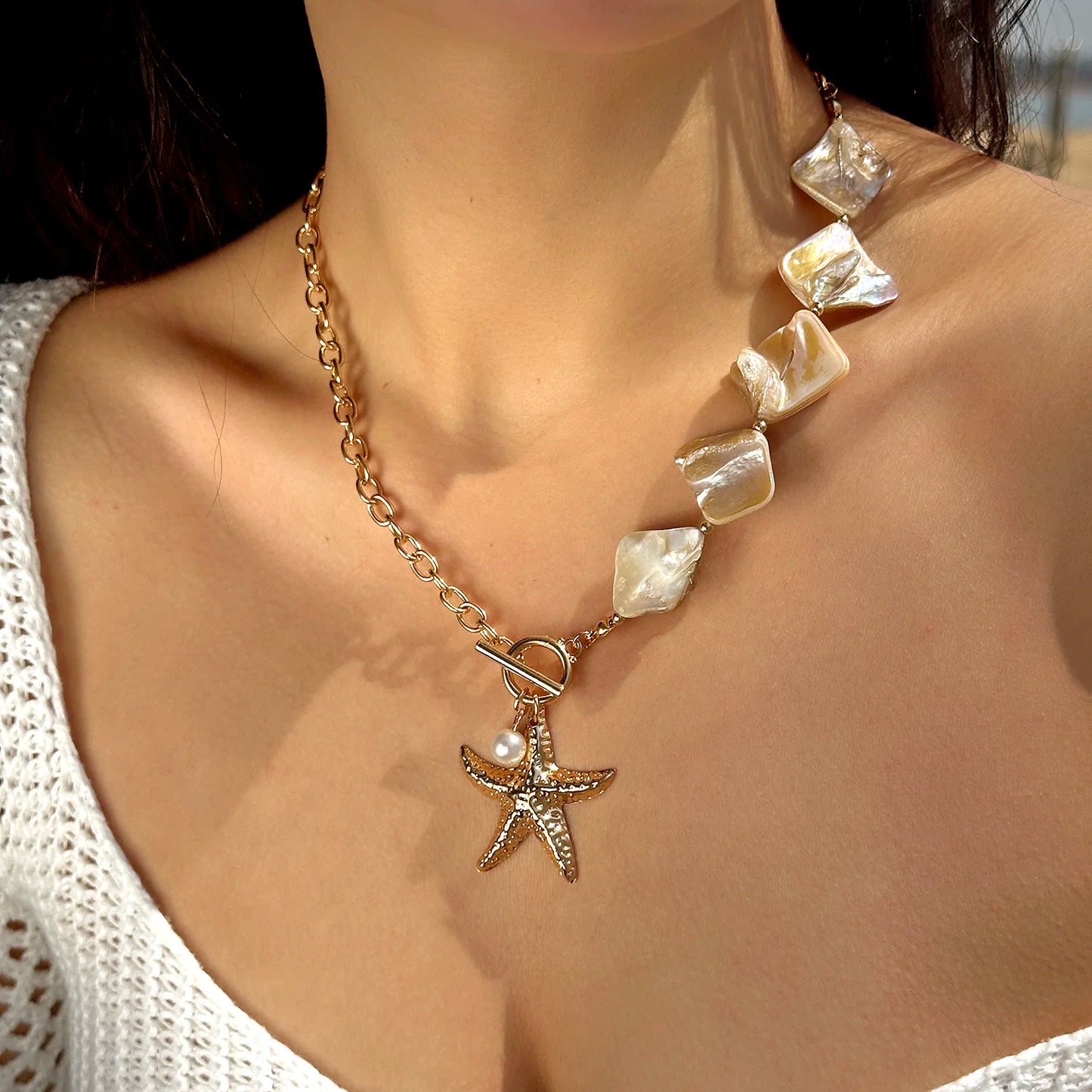 Bohemia Big Starfish Conch Pendant Choker Necklace for Women Summer Beach Irregular Shell Beaded Chain Necklace Vacation Jewelry