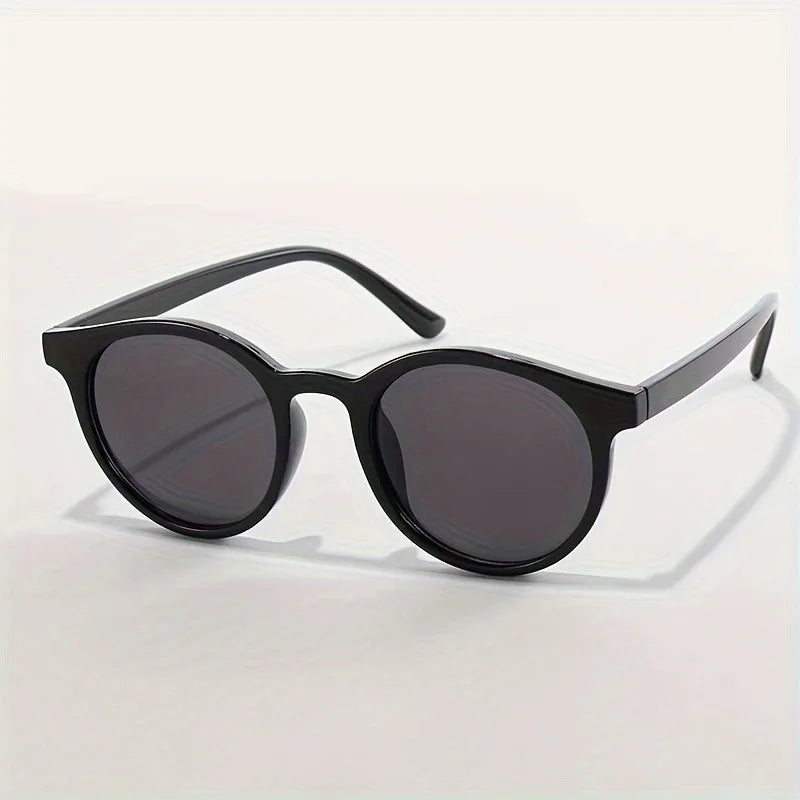 1 Pair of Round Frame Glasses for Women and Men - Classic Retro Style Perfect for Street Fashion Parties Festivals and Events