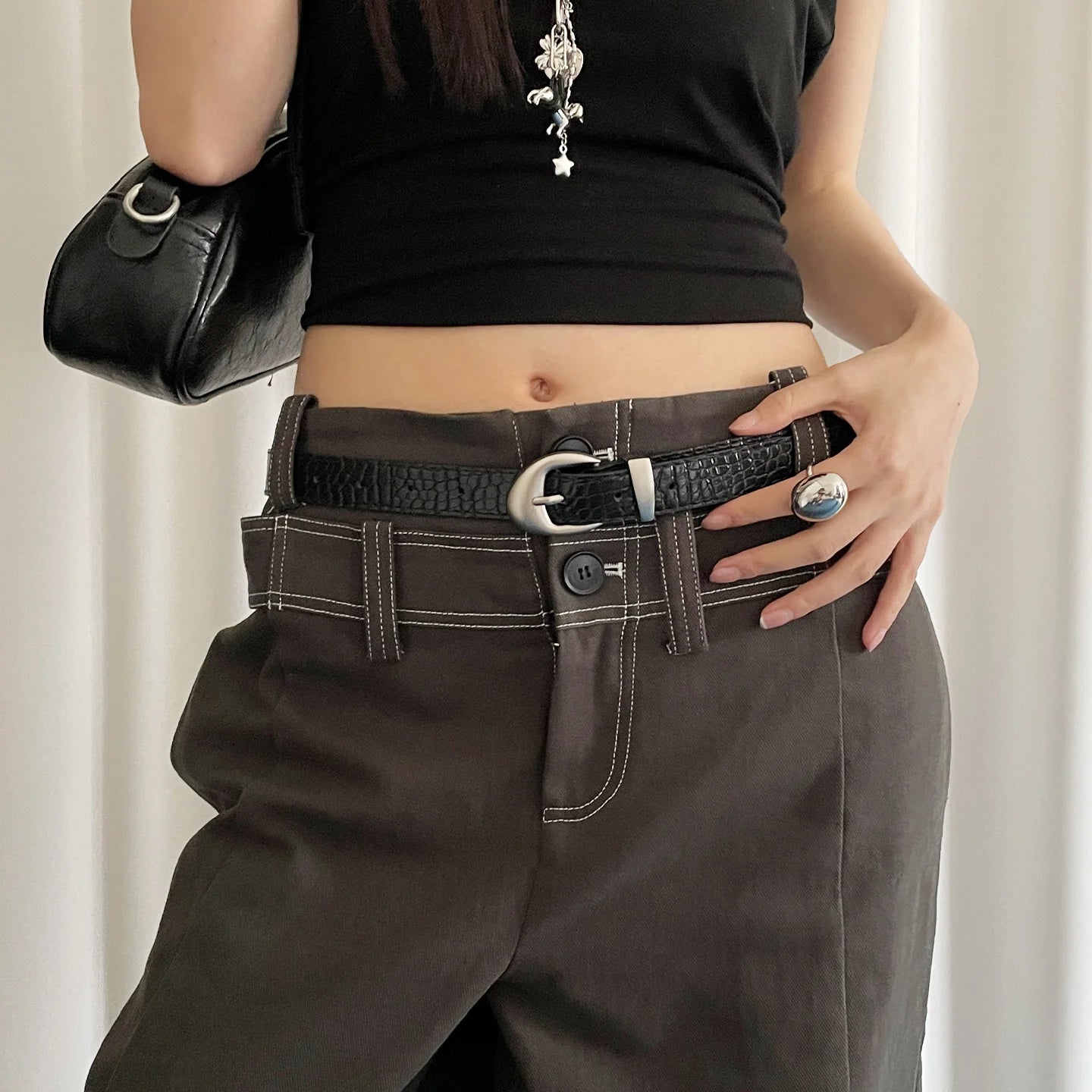 High-End Crocodile Pattern Red Thin Belt For Women 2025 New Niche Fashion Belt For Skirts And Jeans