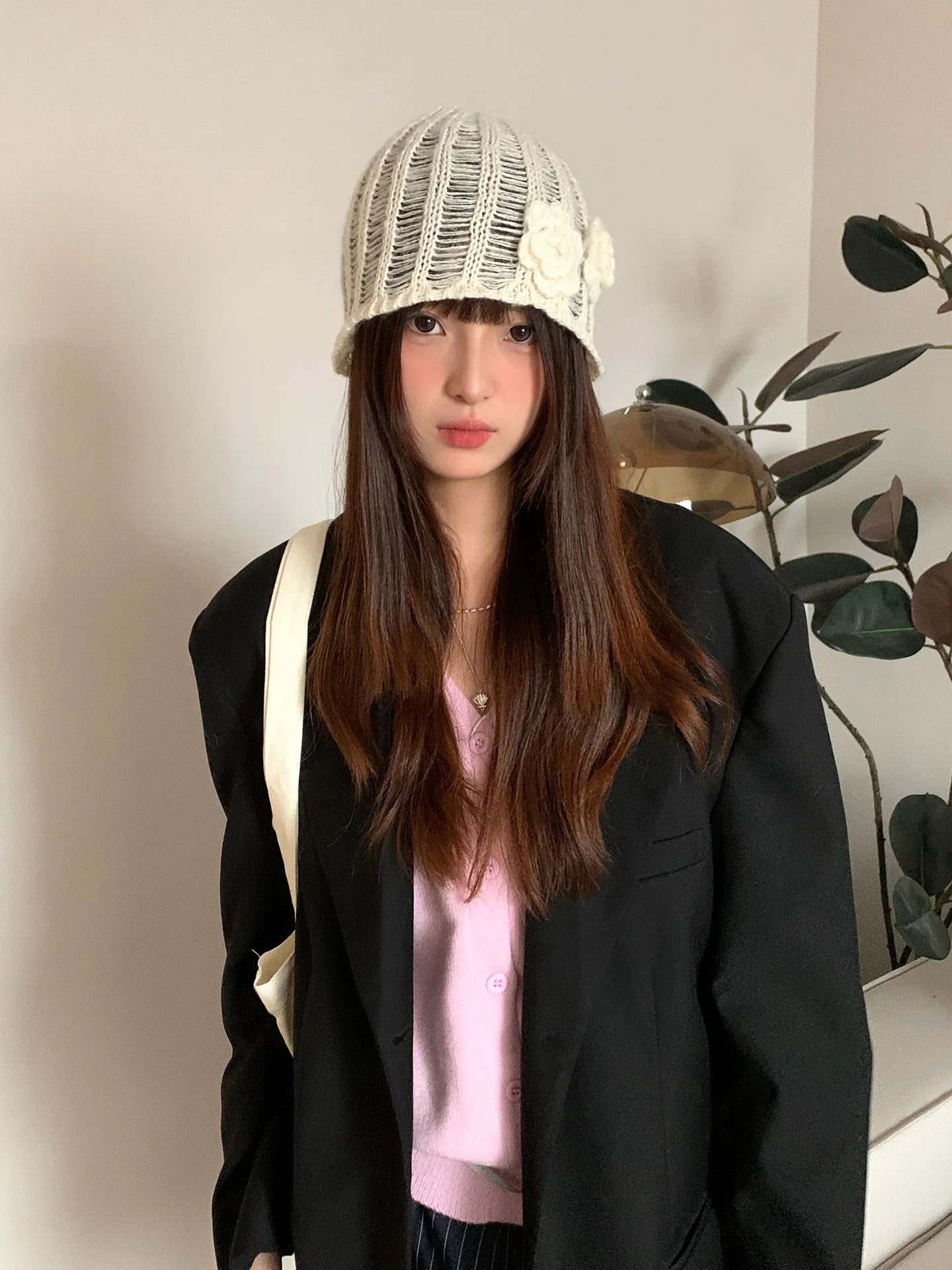 Retro Korean-Style Knitted Hat With Three-Dimensional Floral Cut-Outs Small-Scale Face-Flattering And Versatile For Summer