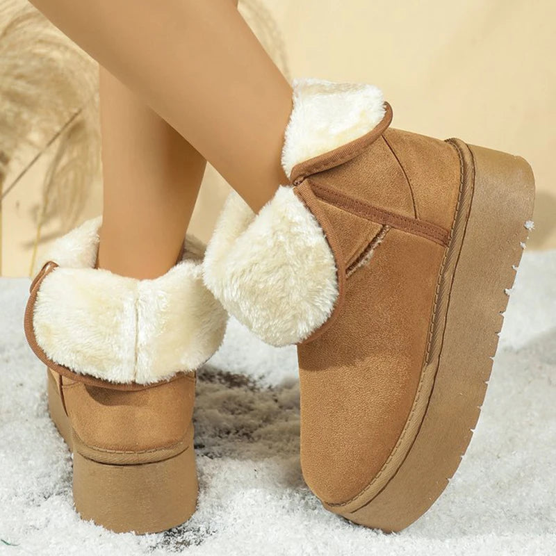 Korean Short Plush Warm Snow Boots Women 2025 Winter Slip On Faux Suede Snow Boots for Woman Non Slip Platform Booties Female
