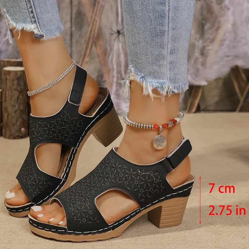 Hollow Out Women's High Heels Sandals Summer Hook Loop Thick Heeled Platform Sandles Casual Anti-Slip Beach Sandals Plus Size
