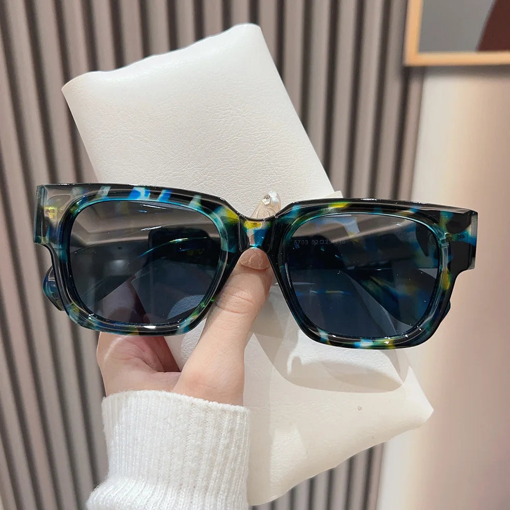 JNPCXI New Square Sunglasses Women Fashion Shades UV400 Men Luxury Gradient Yellow Green Male Female Sun Glasses