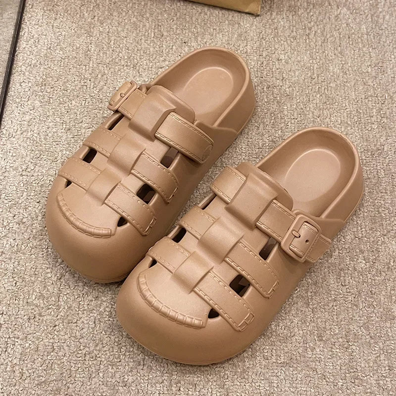 Hollow Out Thick Platform Rome Sandals Women 2025 Summer Closed Toe Eva Clogs Slippers Woman Comfort Thick Sole Beach Sandles