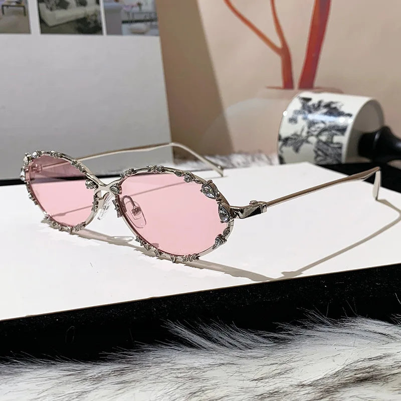 JNPCXI Retro Oval Punk Diamond Women Sunglasses Fashion Silver Shades UV400 Men Trending Sun Glasses
