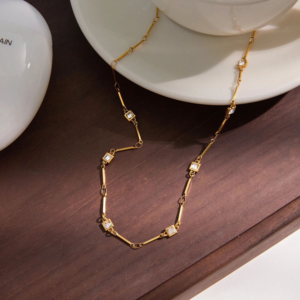 Uworld Delicate Zircon Necklace For Women Party Jewelry Classic 18K Gold Plated Stainless Steel Chain Necklaces Lady Gift 2026