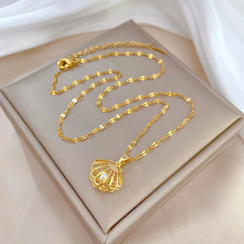 Stainless Steel Zircon Crab Pendant Necklace for Women New Creative Fashion Gold Color Ocean Style Necklace Summer Beach Jewelry
