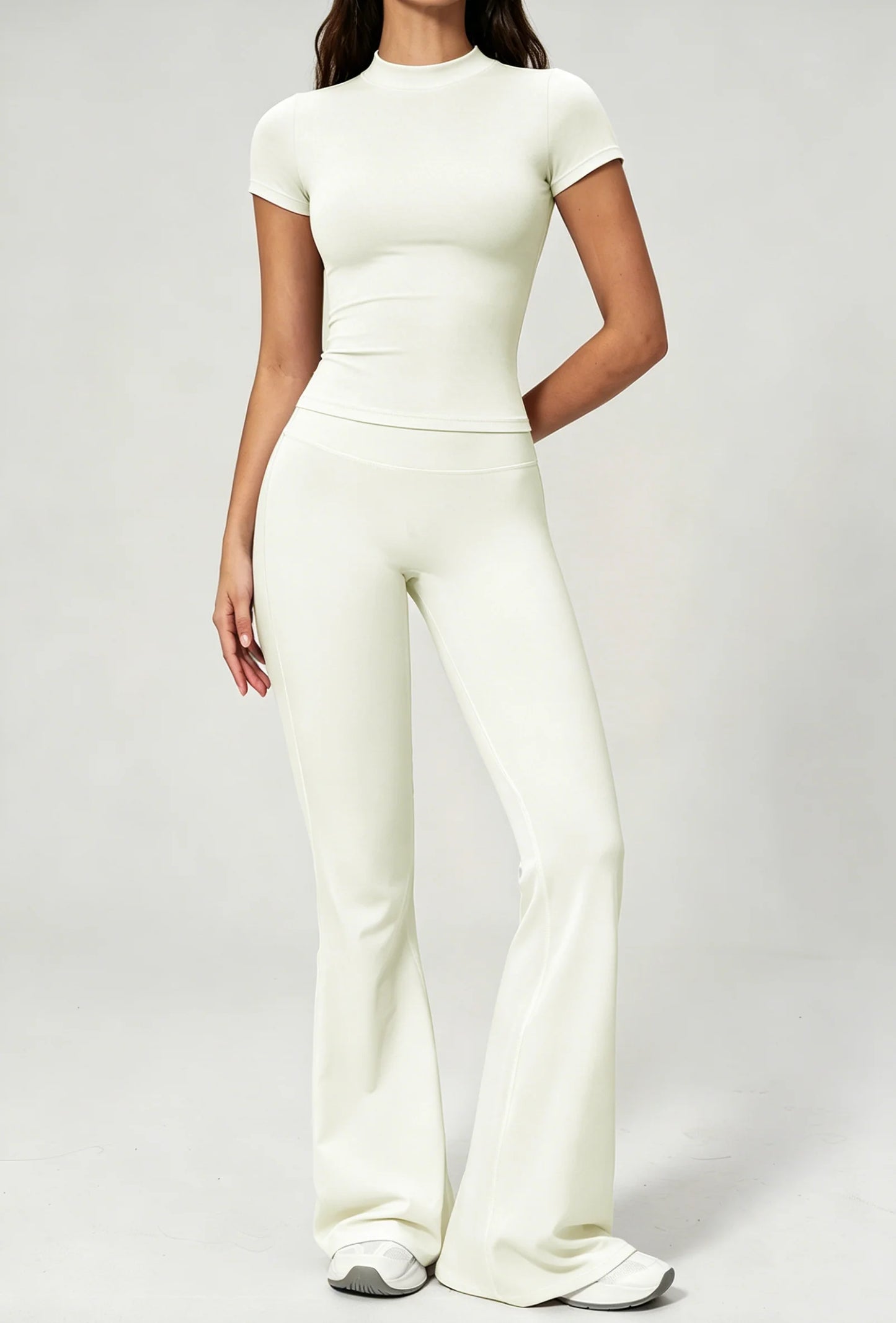Soft Seamless Yoga Outfits Women Slim Fit Short Sleeve Tee High Rise Flared Leggings Sport Gym Two Piece Set