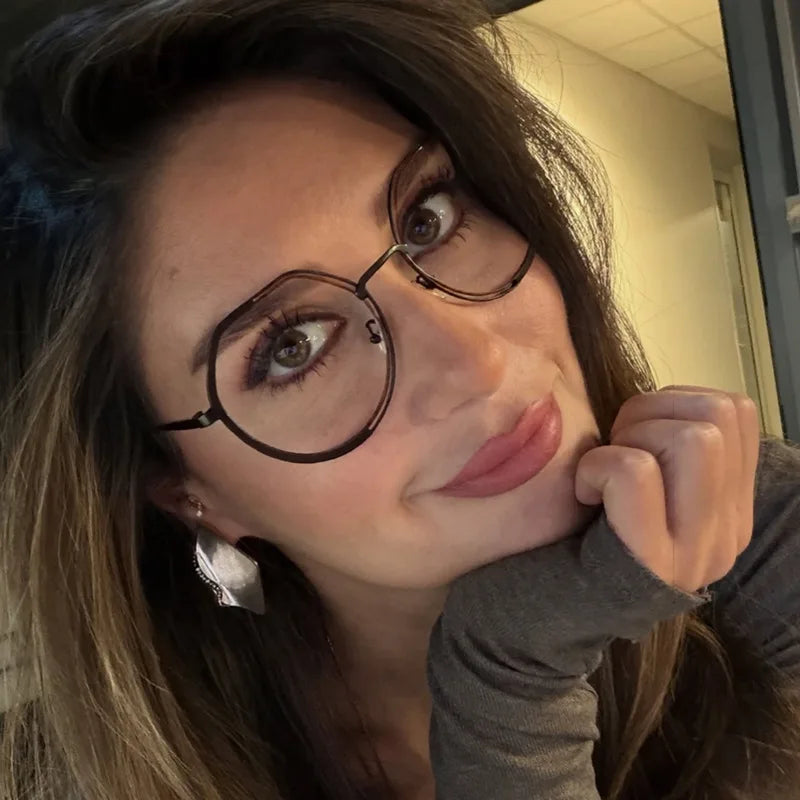 JNPCXI Round Eyeglasses Retro Trendy Lightweight Frame Comfortable Wear Glasses Women