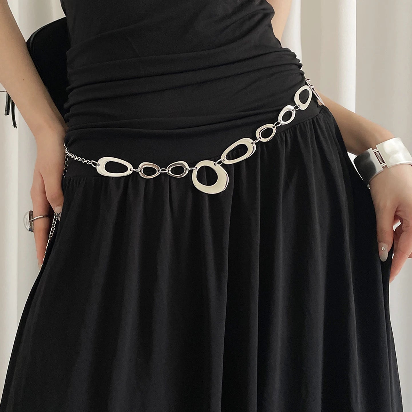 Silver Metal Belt For Women A Niche High-End Accessory For Skirts And Jeans With A Chain Design That Is Versatile And Stylish