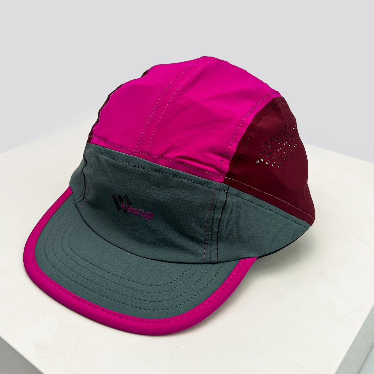 New Unisex Flat Eave Letter Baseball Hats Sunshade Retro Breathable Quick Drying Peaked Caps Versatile Color Block Fashion ins