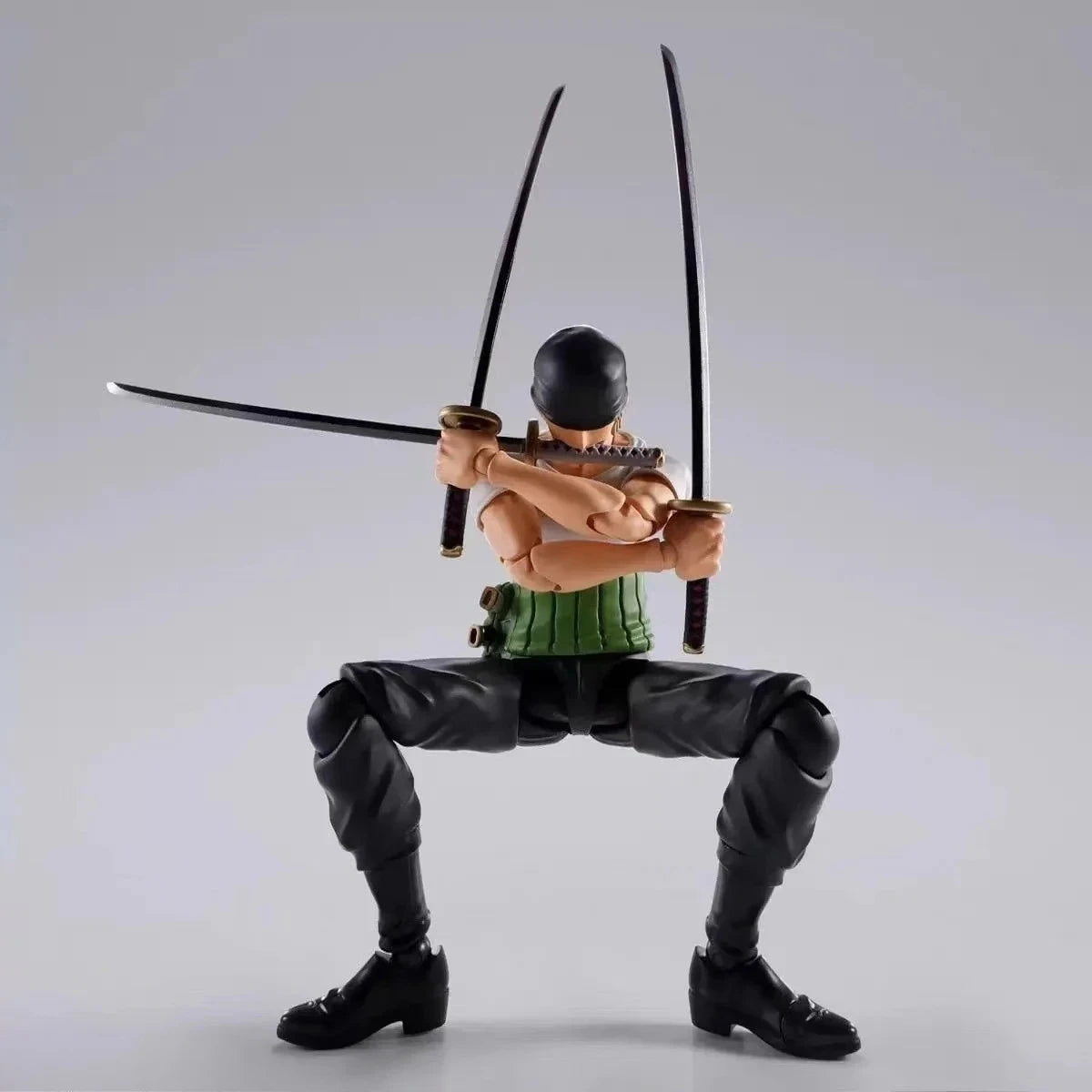【IN STOCK】Original Bandai S.H.Figuarts One Piece Roronoa Zoro Romance Dawn 15cm Figure Collectible Model Toy Gift