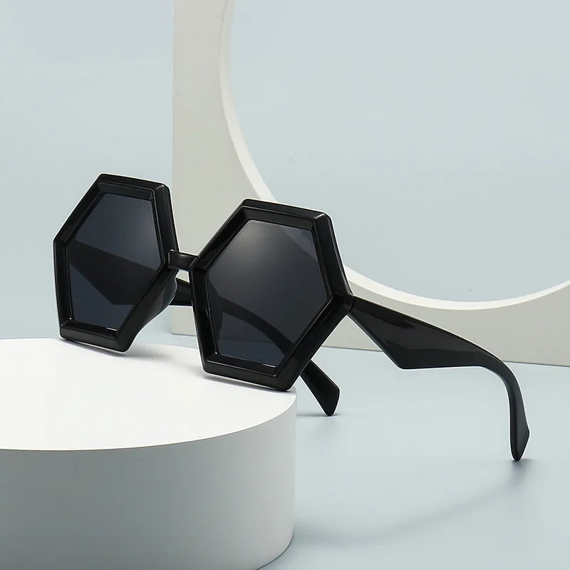 JNPCXI Retro Polygon Sunglasses Women Gradient Red Shades Fashion Men Double Color Trending Sun Glasses